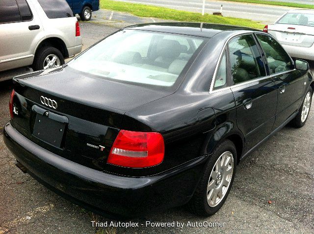 Audi A4 2001 photo 3