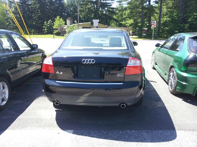 Audi A4 2002 photo 1