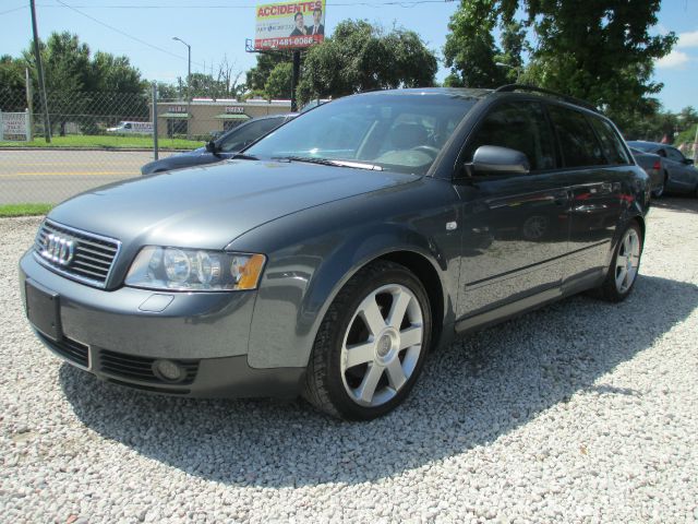 Audi A4 2002 photo 4