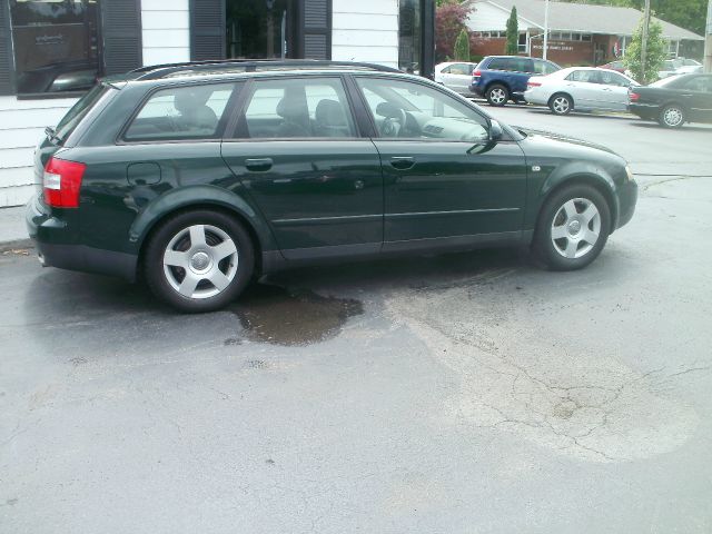 Audi A4 2002 photo 5