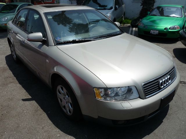 Audi A4 2002 photo 20