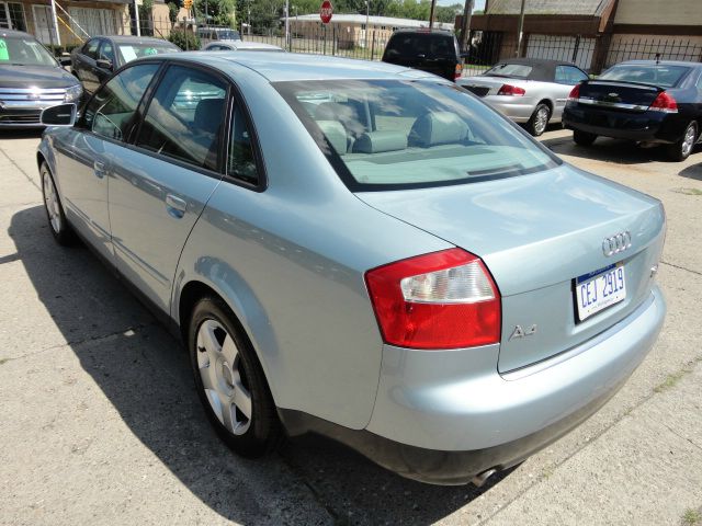 Audi A4 2002 photo 4