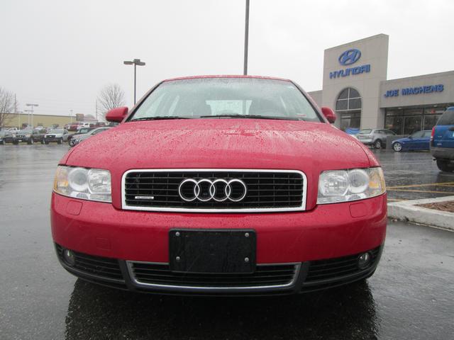 Audi A4 2002 photo 4