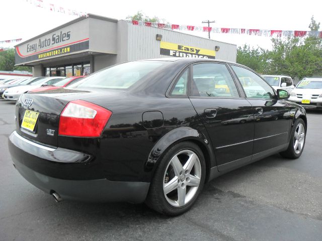 Audi A4 EXT CAB Sedan