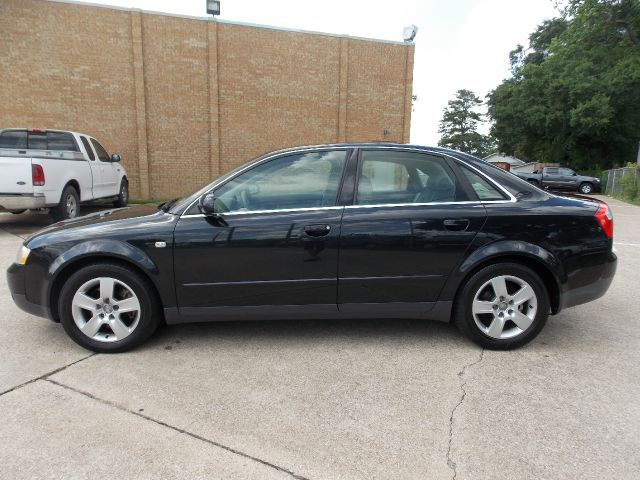 Audi A4 2002 photo 19