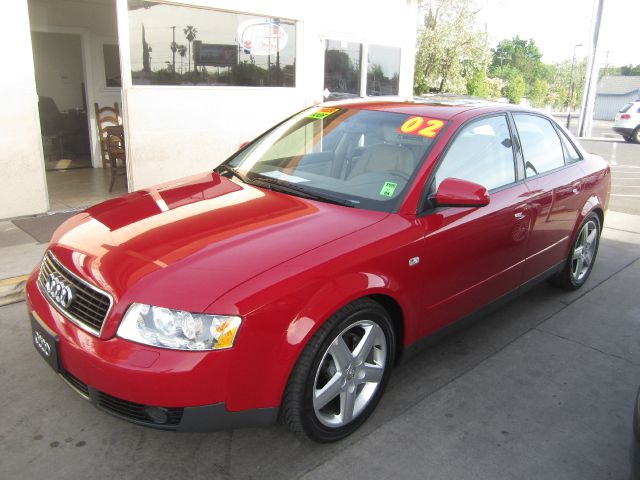 Audi A4 2002 photo 4