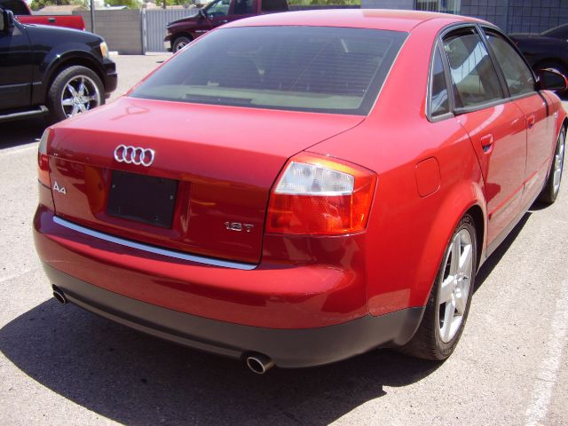 Audi A4 2002 photo 4