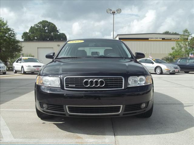 Audi A4 2002 photo 2