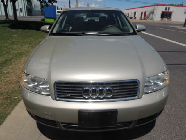 Audi A4 2002 photo 10