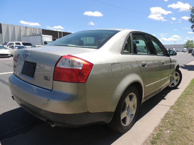 Audi A4 2002 photo 4