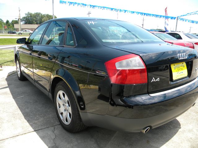 Audi A4 2002 photo 1