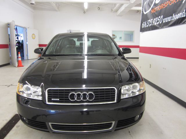 Audi A4 2002 photo 10