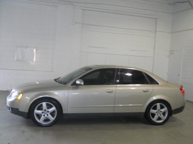 Audi A4 2002 photo 11