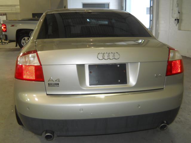 Audi A4 2002 photo 8