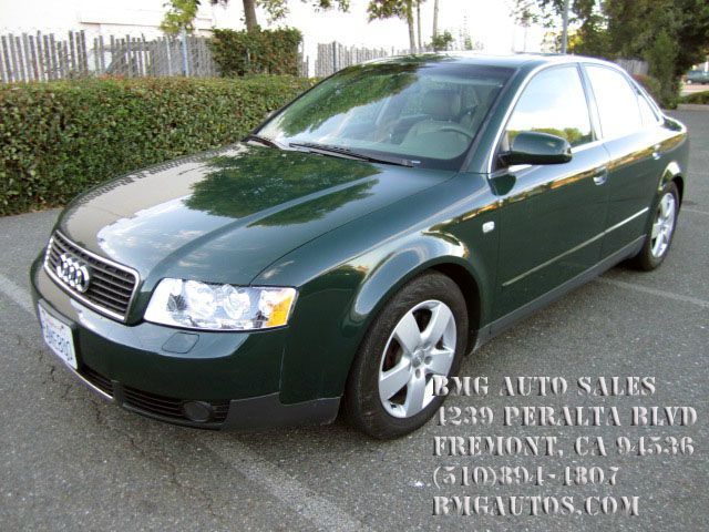 Audi A4 CREW CAB 4X4 Lswow 1495 Sedan