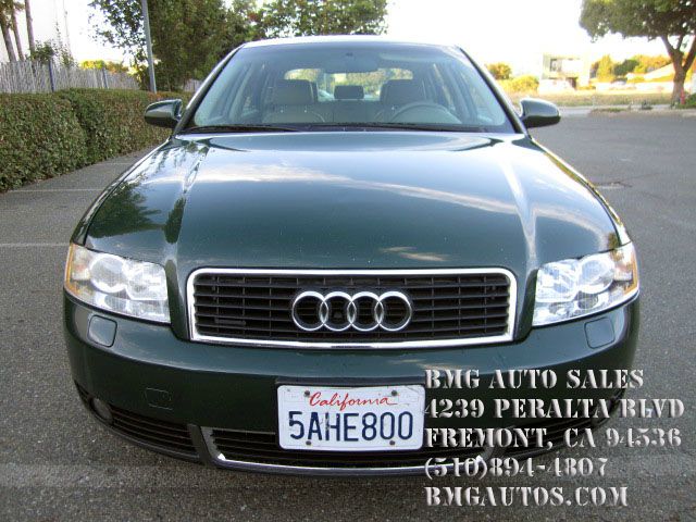 Audi A4 2002 photo 1