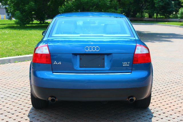 Audi A4 2002 photo 14