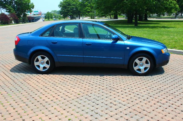 Audi A4 2002 photo 22