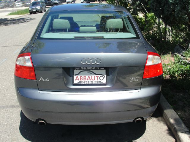 Audi A4 2002 photo 5