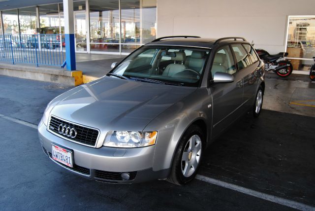 Audi A4 2002 photo 3