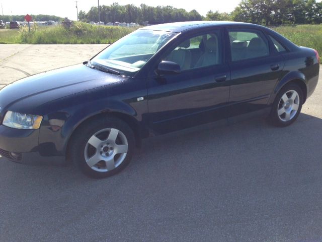 Audi A4 2002 photo 1