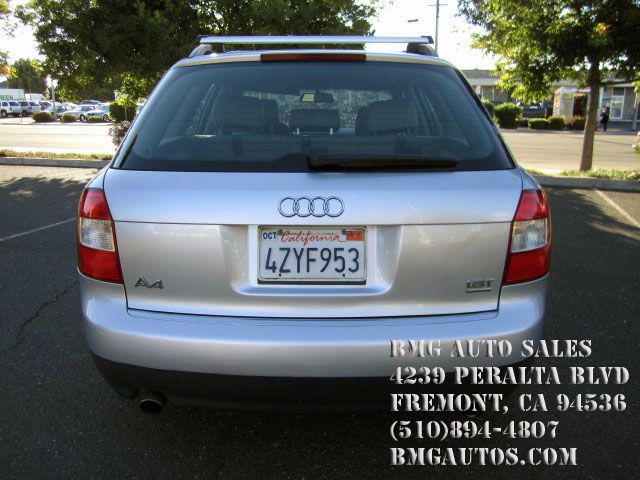 Audi A4 2002 photo 2