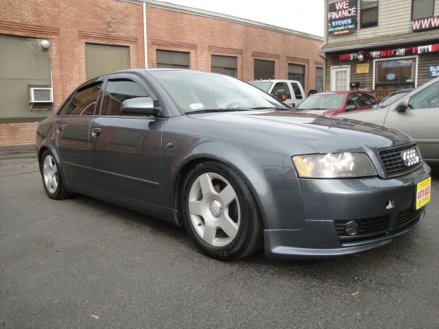 Audi A4 2002 photo 30