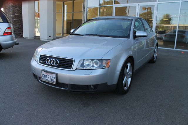 Audi A4 2002 photo 3