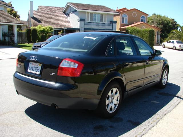 Audi A4 2002 photo 2