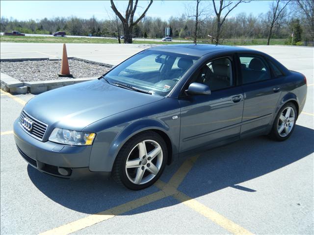 Audi A4 2002 photo 3