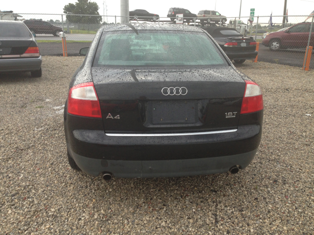 Audi A4 2002 photo 4