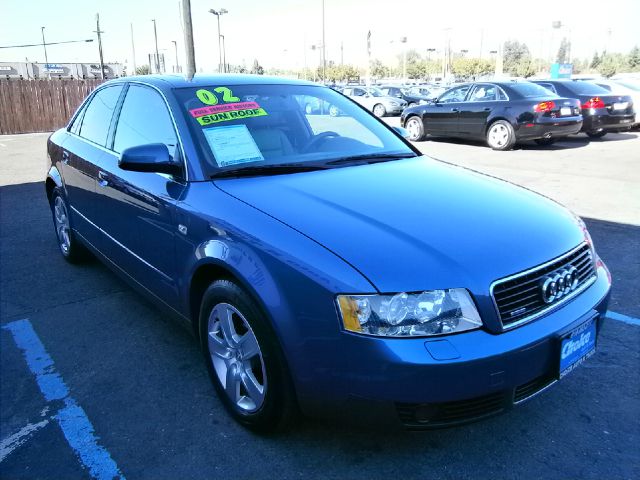 Audi A4 2002 photo 1