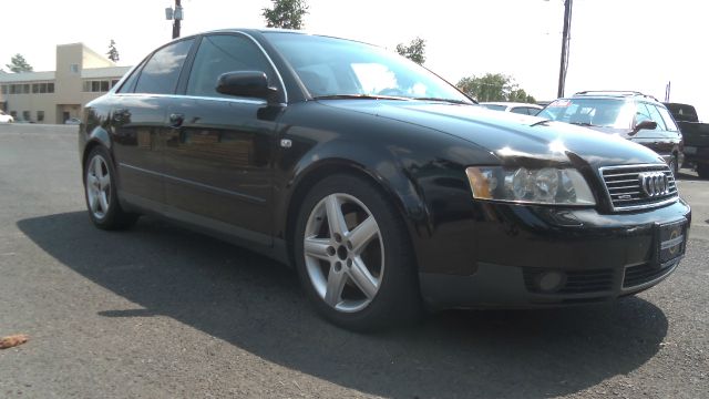 Audi A4 SES 5dr Sedan