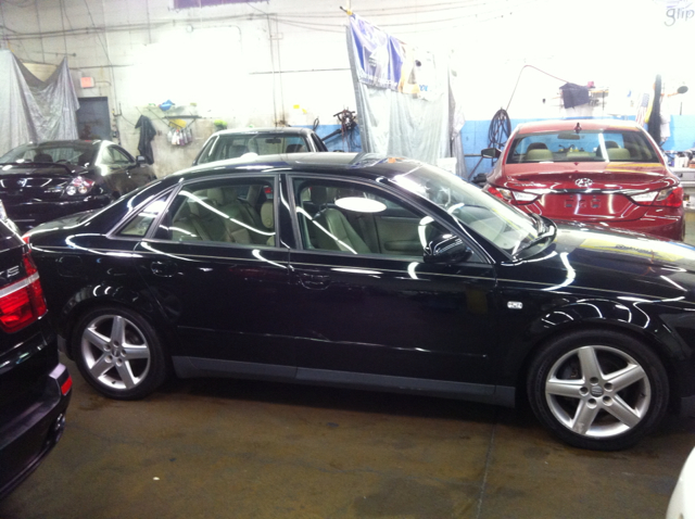 Audi A4 2002 photo 4