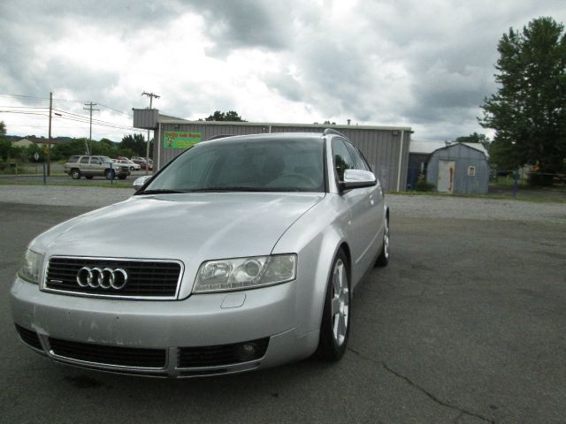 Audi A4 2003 photo 8