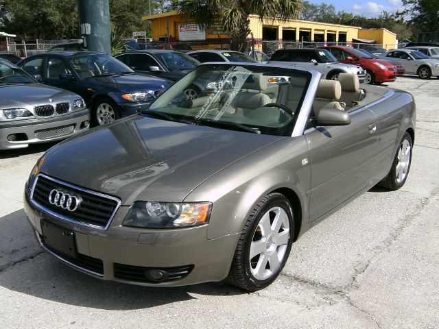 Audi A4 2003 photo 1