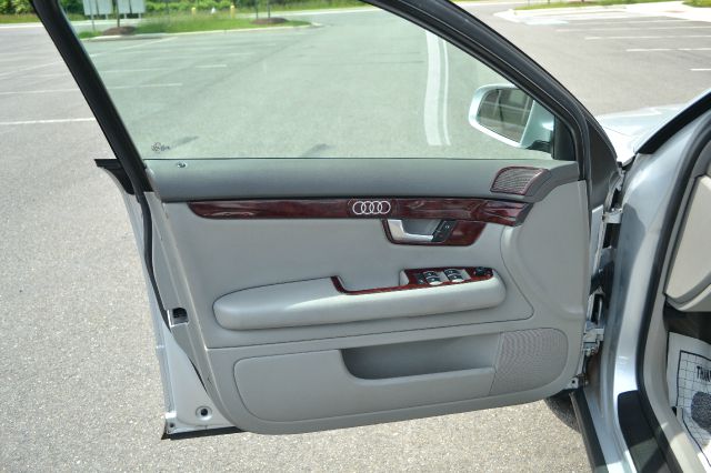 Audi A4 2003 photo 18