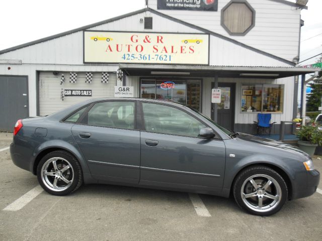 Audi A4 2003 photo 4