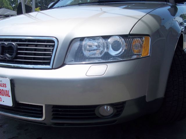 Audi A4 2003 photo 3