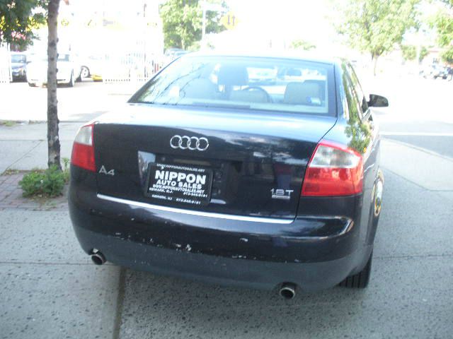 Audi A4 2003 photo 11