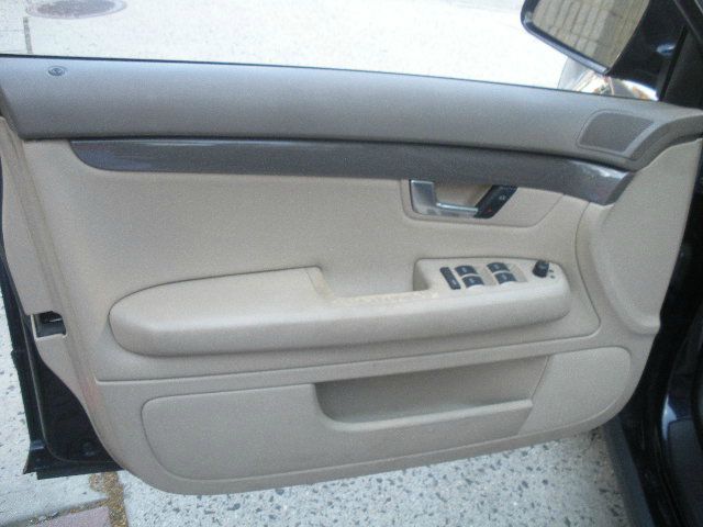 Audi A4 2003 photo 8