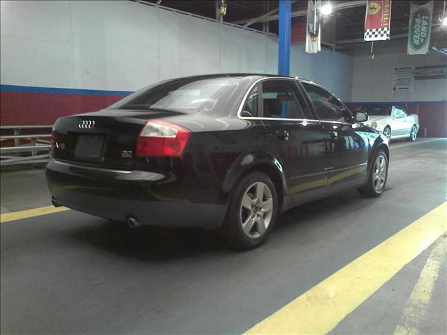 Audi A4 2003 photo 3