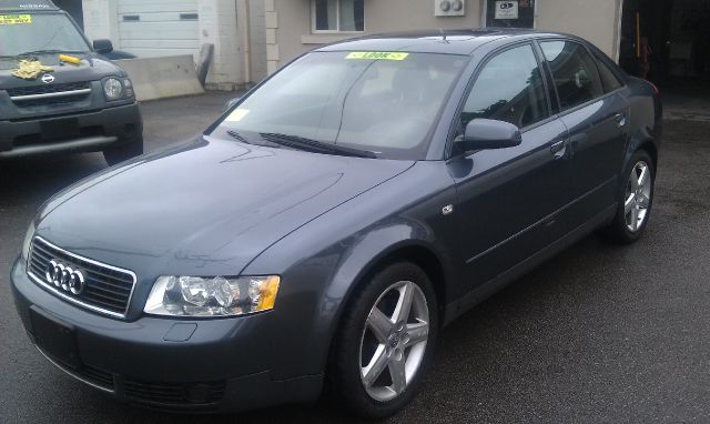 Audi A4 2003 photo 5