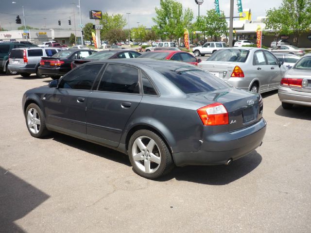 Audi A4 2003 photo 1