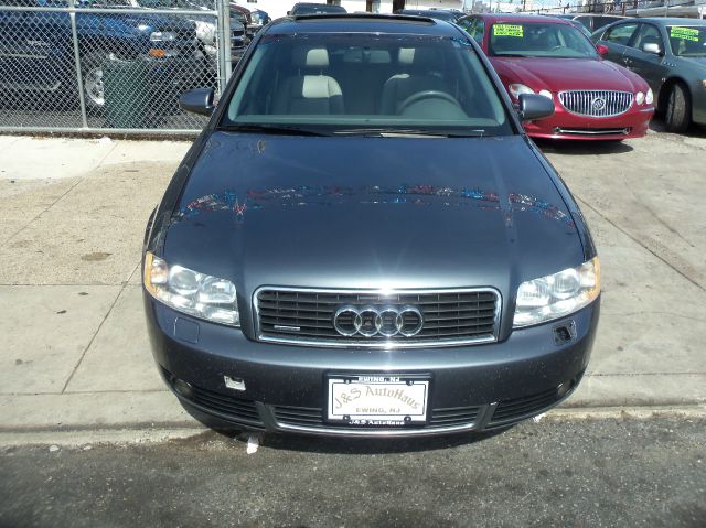 Audi A4 2003 photo 5