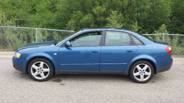 Audi A4 2003 photo 5