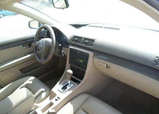 Audi A4 2003 photo 4