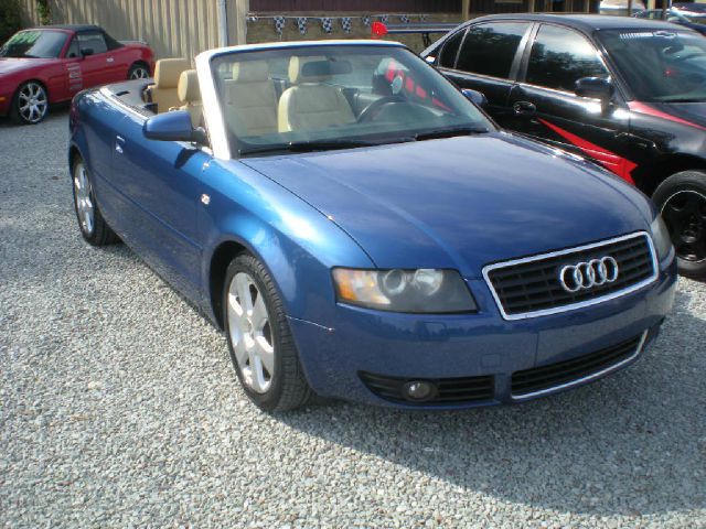 Audi A4 2003 photo 4