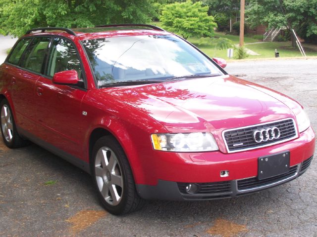 Audi A4 2003 photo 10