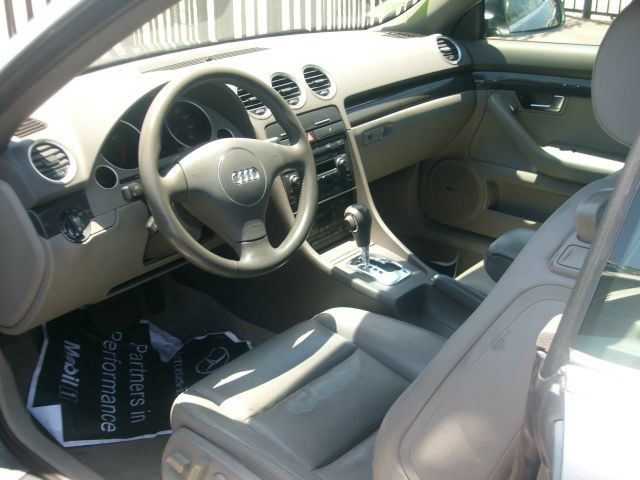 Audi A4 2003 photo 3